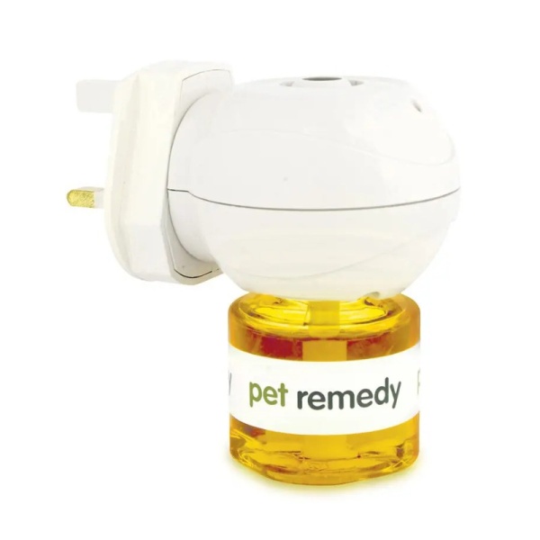 Pet Remedy Calming Plug-In Diffuser for Animals - Pets.co.uk